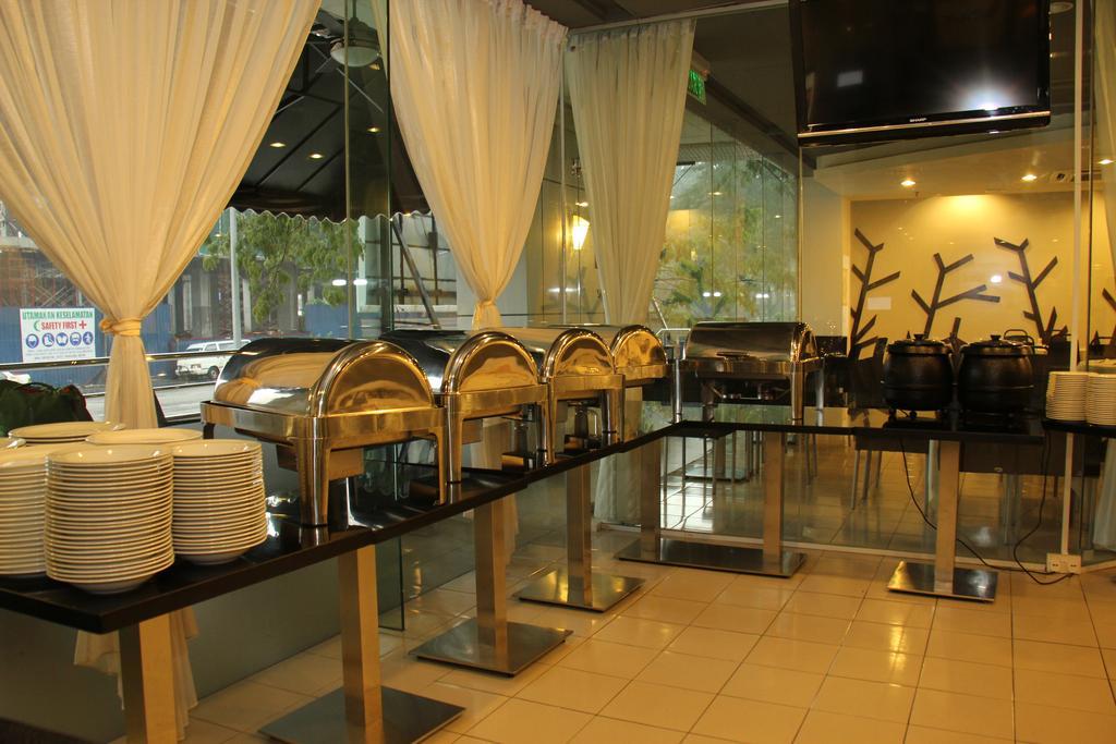 Baguss City Hotel Johor Bahru Ngoại thất bức ảnh